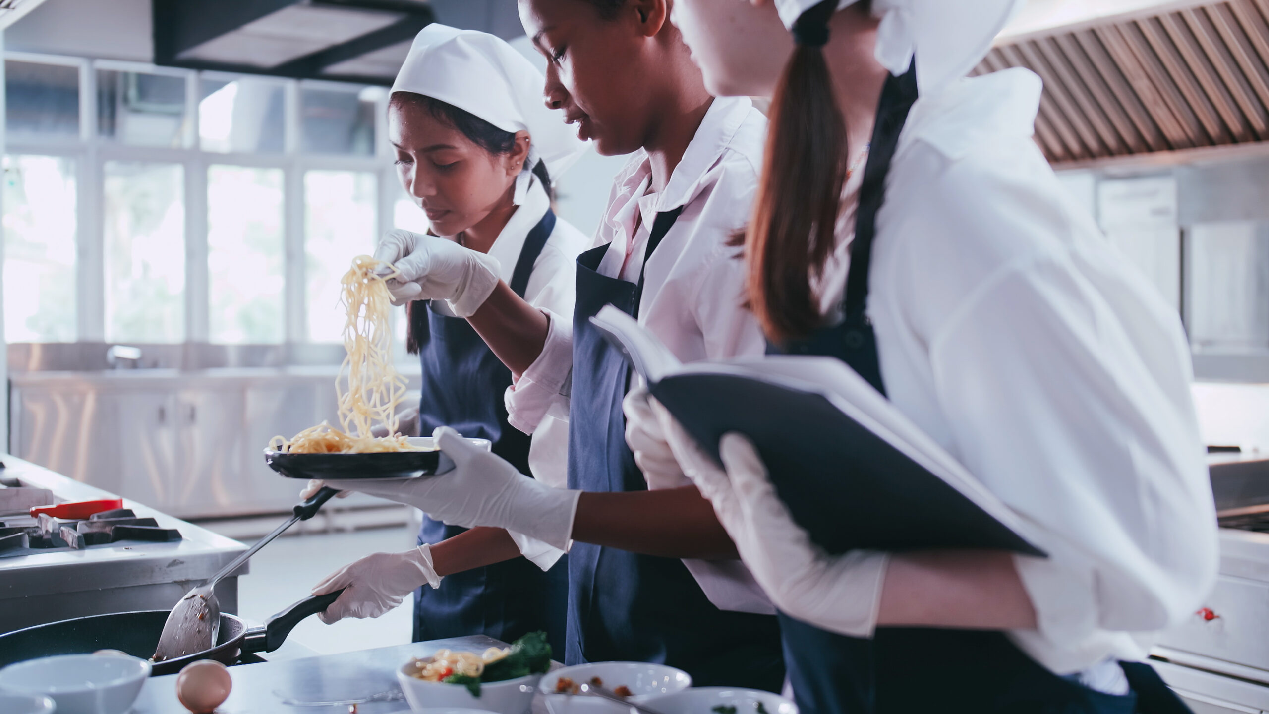 New York City Restaurants: How to Calculate and Control Labor Costs